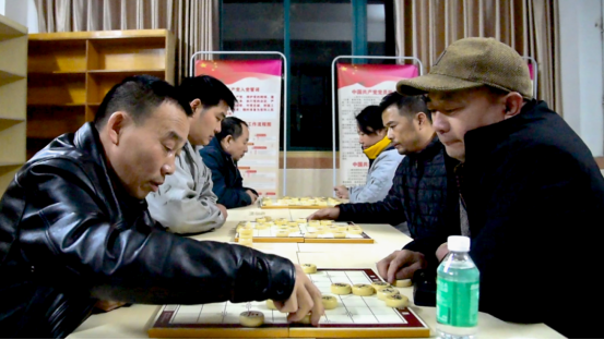 運動無限、健康相伴  耀銀山鋁業(yè)第十五屆職工冬季運動會732.png